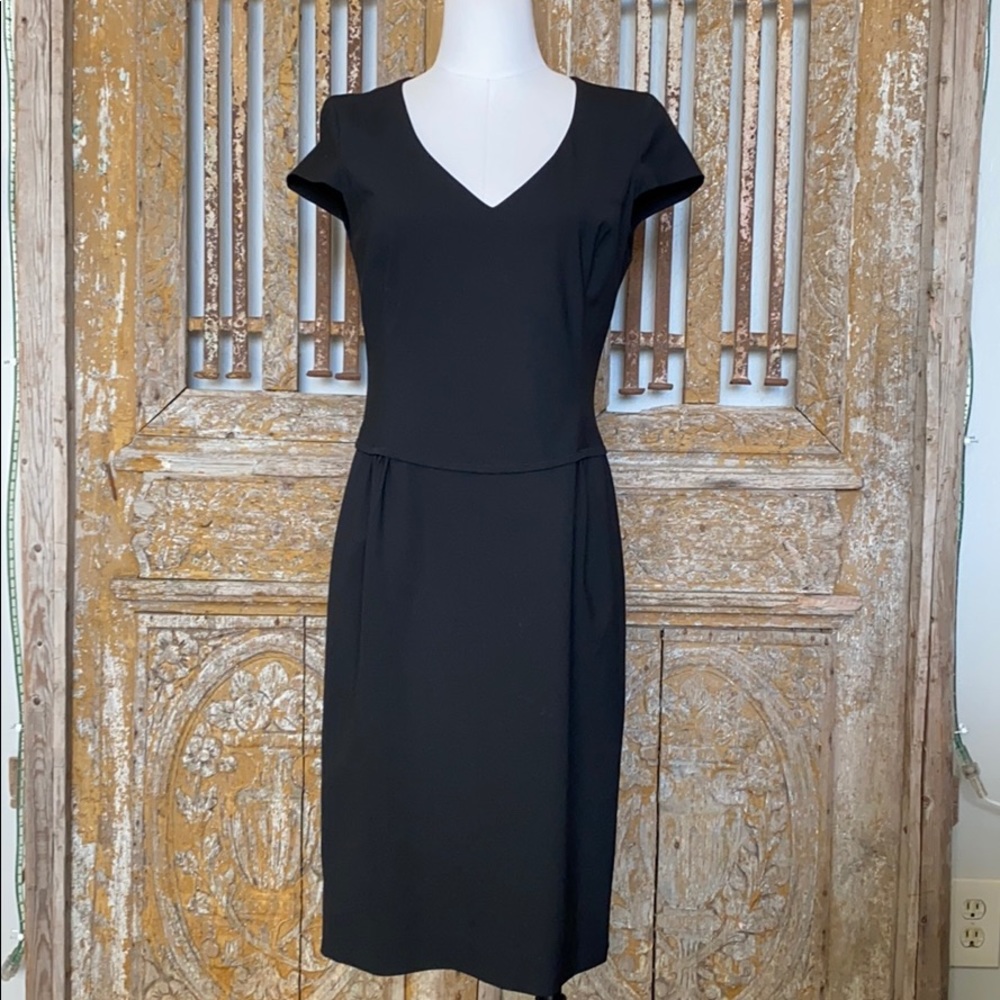 HUGO BOSS VIRGIN WOOL BLACK SHORT SLEEVE DRESS 8